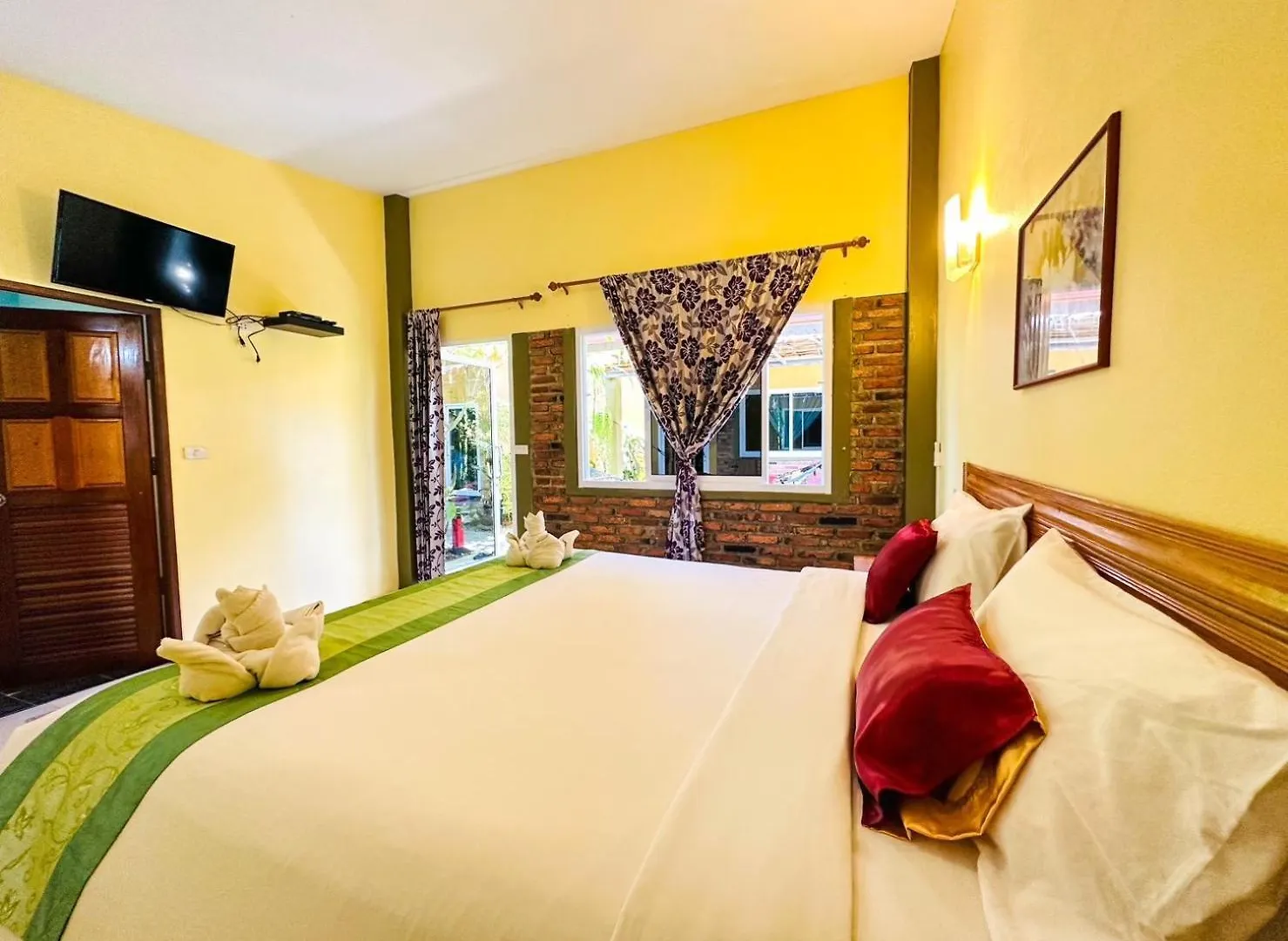 Lanta Baan Nok Resort location