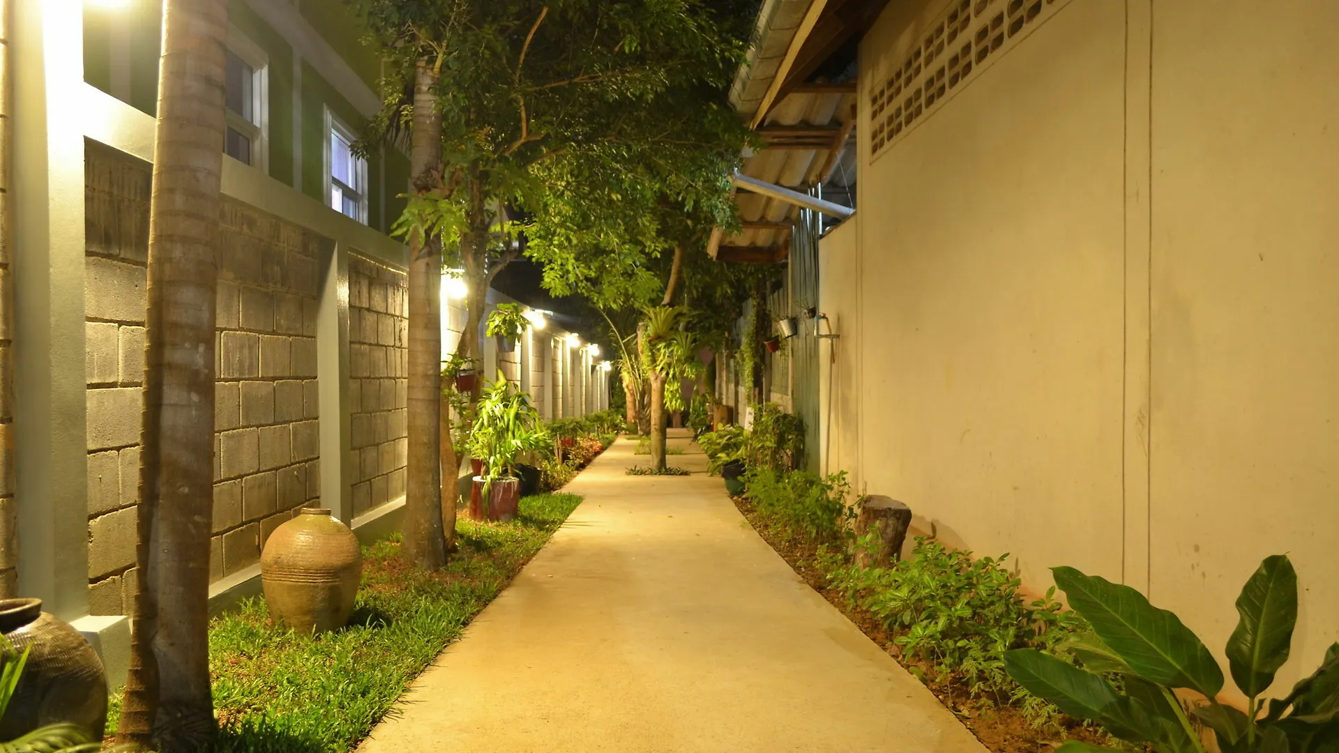 Lanta Baan Nok Resort Ko Lanta Pensionat